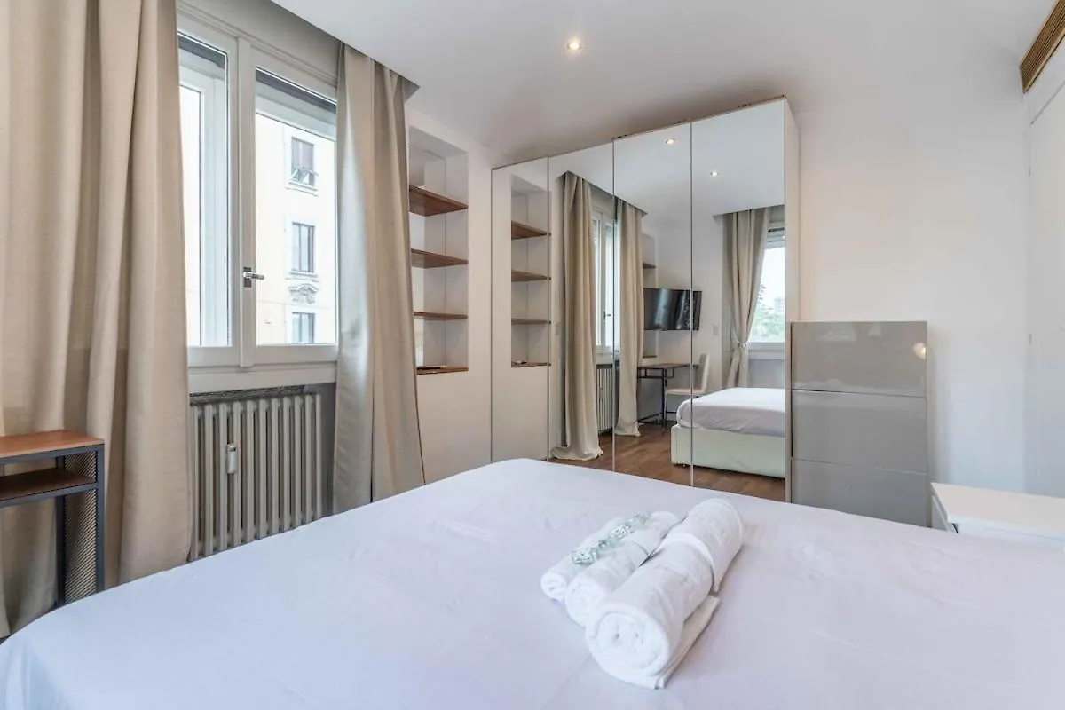 Red Line Design Studio Milan Appartement