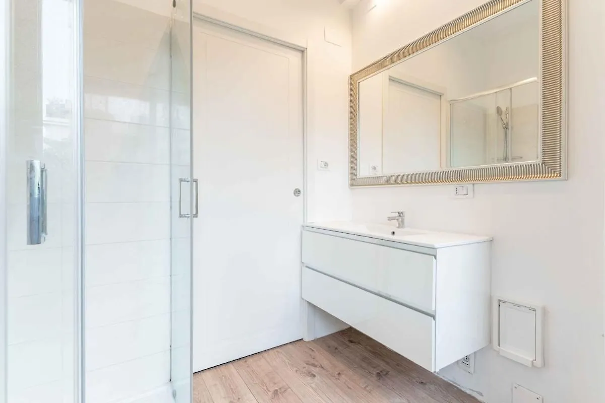 Red Line Design Studio Milan